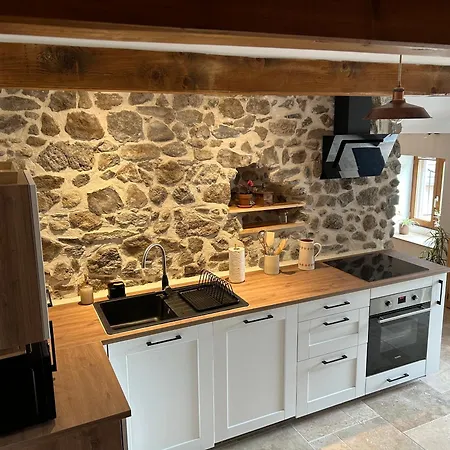 Les Alycias Saint-Bonnet-pres-Orcival