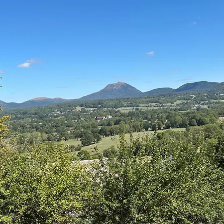 Les Alycias Vakantiehuis Saint-Bonnet-pres-Orcival